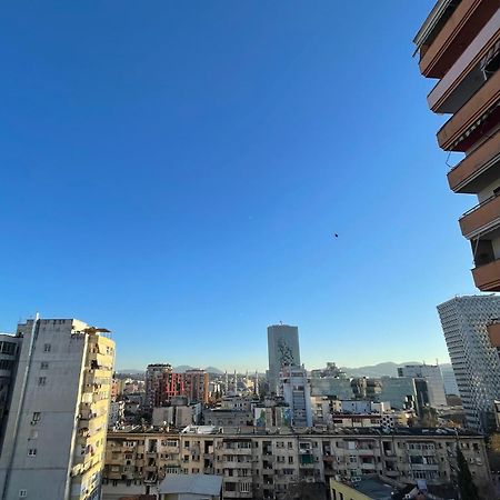Easy Peasy - 9Th Floor View Downtown Apartamento Tirana Exterior foto