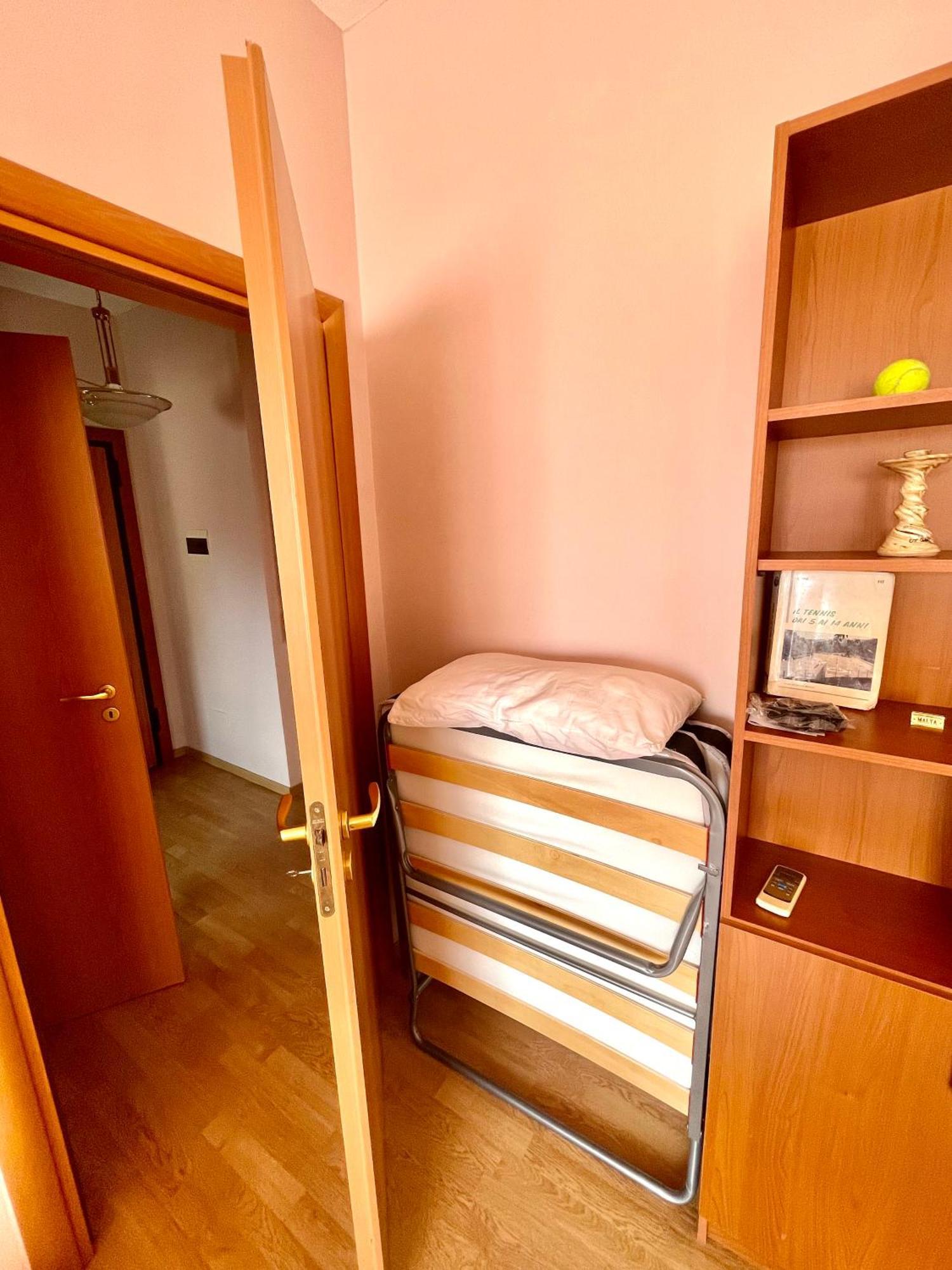 Easy Peasy - 9Th Floor View Downtown Apartamento Tirana Exterior foto