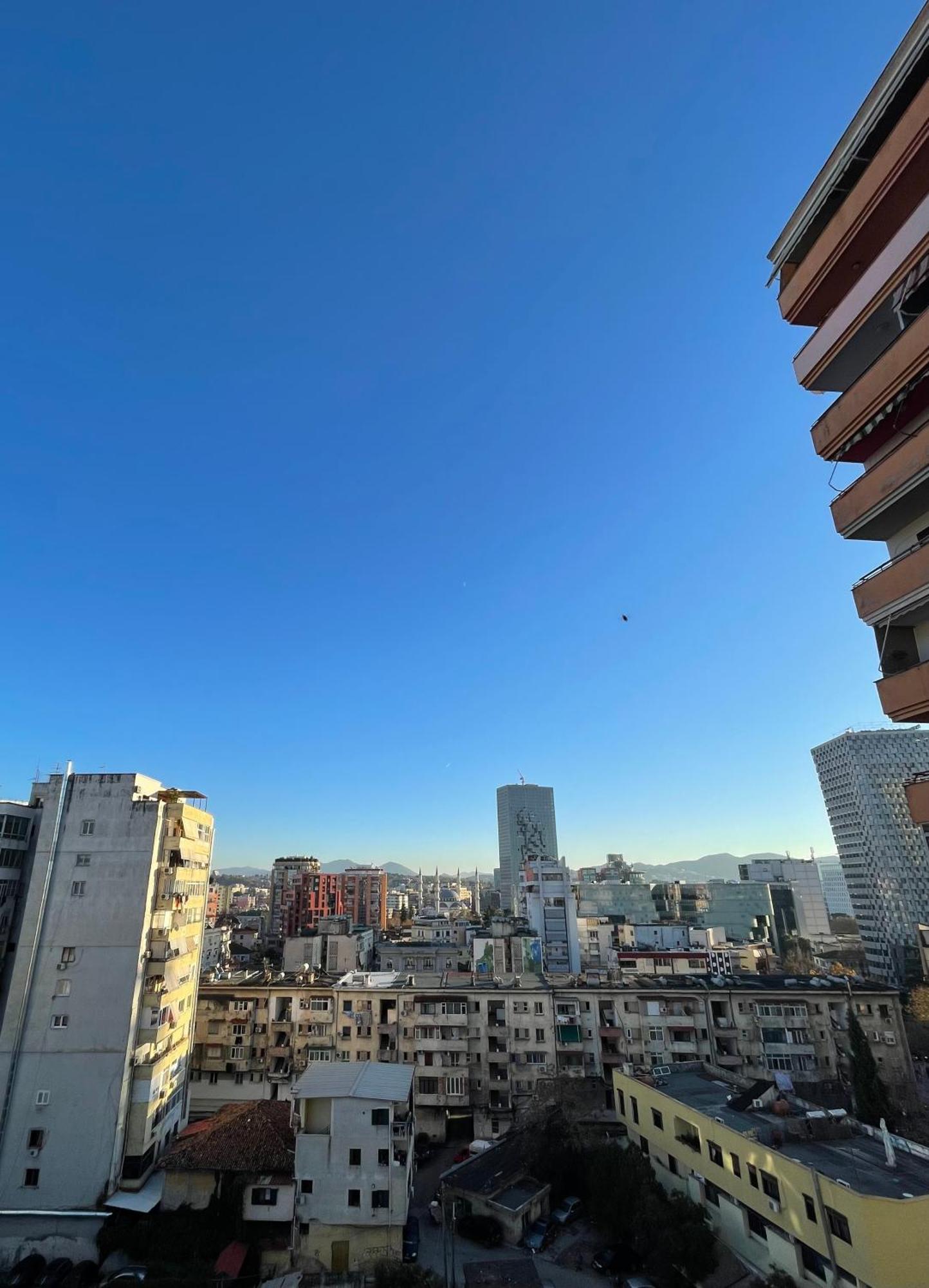 Easy Peasy - 9Th Floor View Downtown Apartamento Tirana Exterior foto
