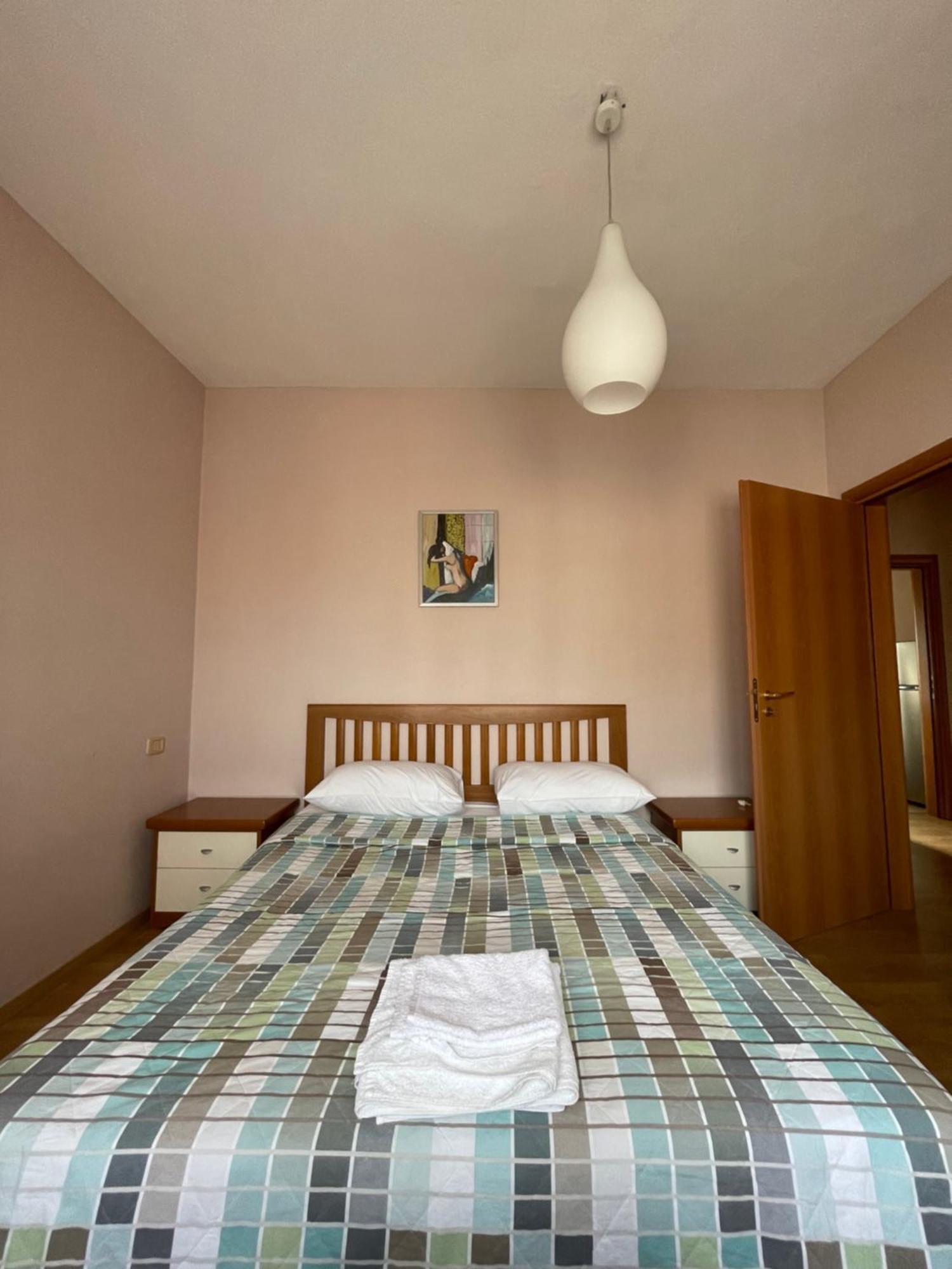 Easy Peasy - 9Th Floor View Downtown Apartamento Tirana Exterior foto